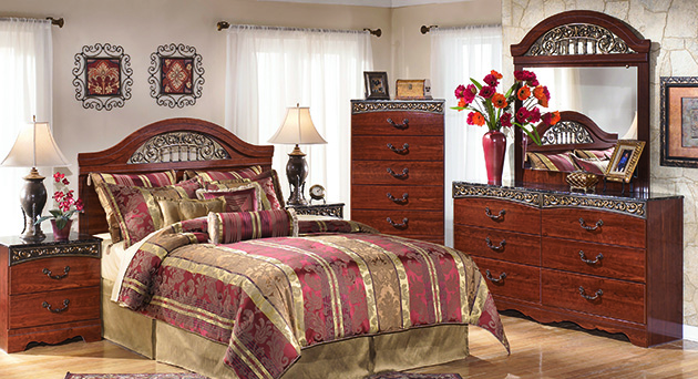 Signature Design by Ashley queen bedroom set